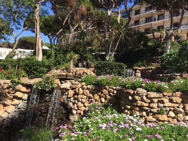 Mansion Alhamar - 2 Bedroom, Frontline Beach, Mountain Views, Full Size Pool, Tennis Courts, Close To Shops, On-Site Bar & Chiringuito Sitio de Calahonda