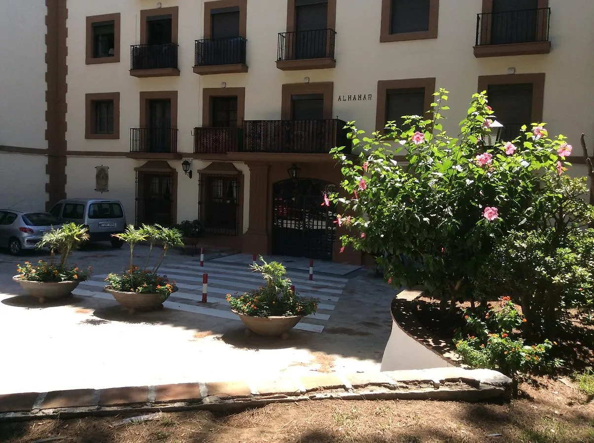 Mansion Alhamar - 2 Bedroom, Frontline Beach, Mountain Views, Full Size Pool, Tennis Courts, Close To Shops, On-Site Bar & Chiringuito Sitio de Calahonda Apartment