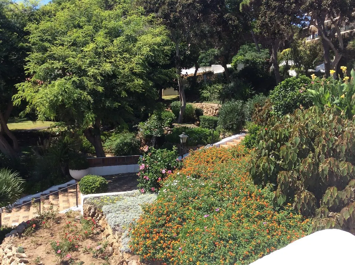 Mansion Alhamar - 2 Bedroom, Frontline Beach, Mountain Views, Full Size Pool, Tennis Courts, Close To Shops, On-Site Bar & Chiringuito Sitio de Calahonda 0*,